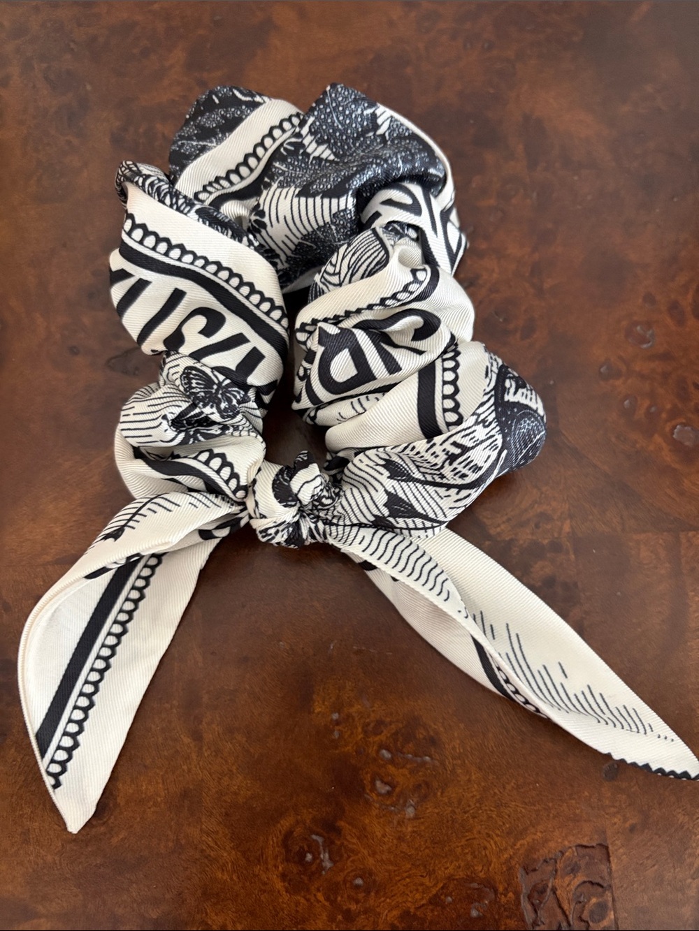 Black & White Silky Scarf Patterned Bow Scrunchie Hair Tie Elastic
